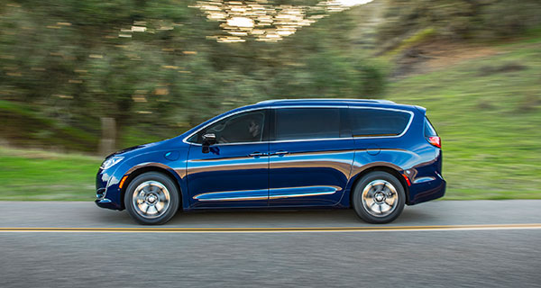 Chrysler Pacifica Hybrid perfect for suburban families
