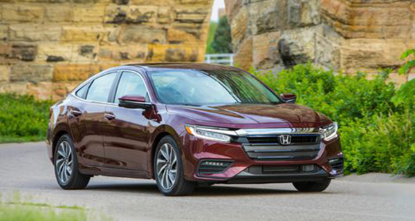 Honda Insight wants to be in charge of the driving experience