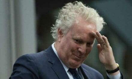 Why Jean Charest’s new political identity doesn’t fly